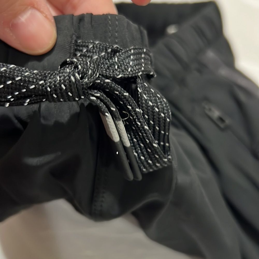 Fabletics The 7" one short lined NWT size xs Blac… - image 14